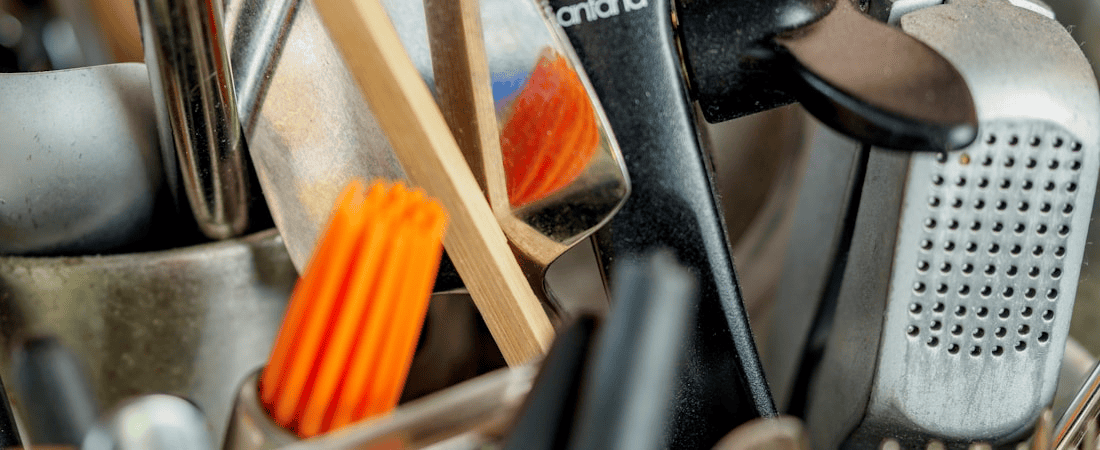 Essential Kitchen Tools for Modern UK Homes